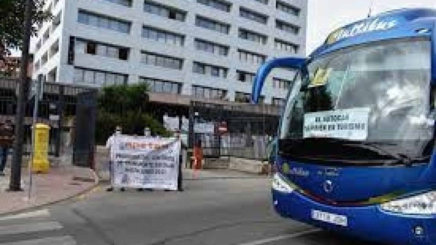 El transporte escolar de Málaga denuncia que la Junta les debe 2,6 millones de euros a las empresas