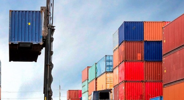Las exportaciones andaluzas alcanzan los 2.223 millones de euros en enero
