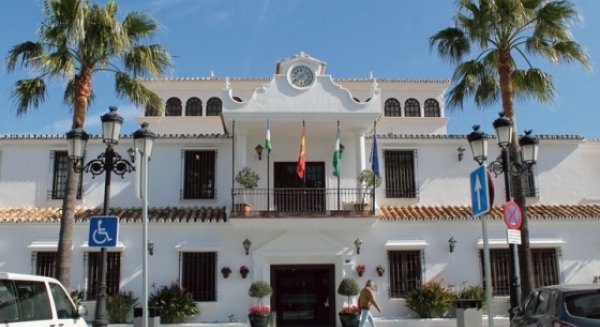 El Fondo de Desarrollo Urbano respalda la  recuperación del Hotel Byblos en Mijas