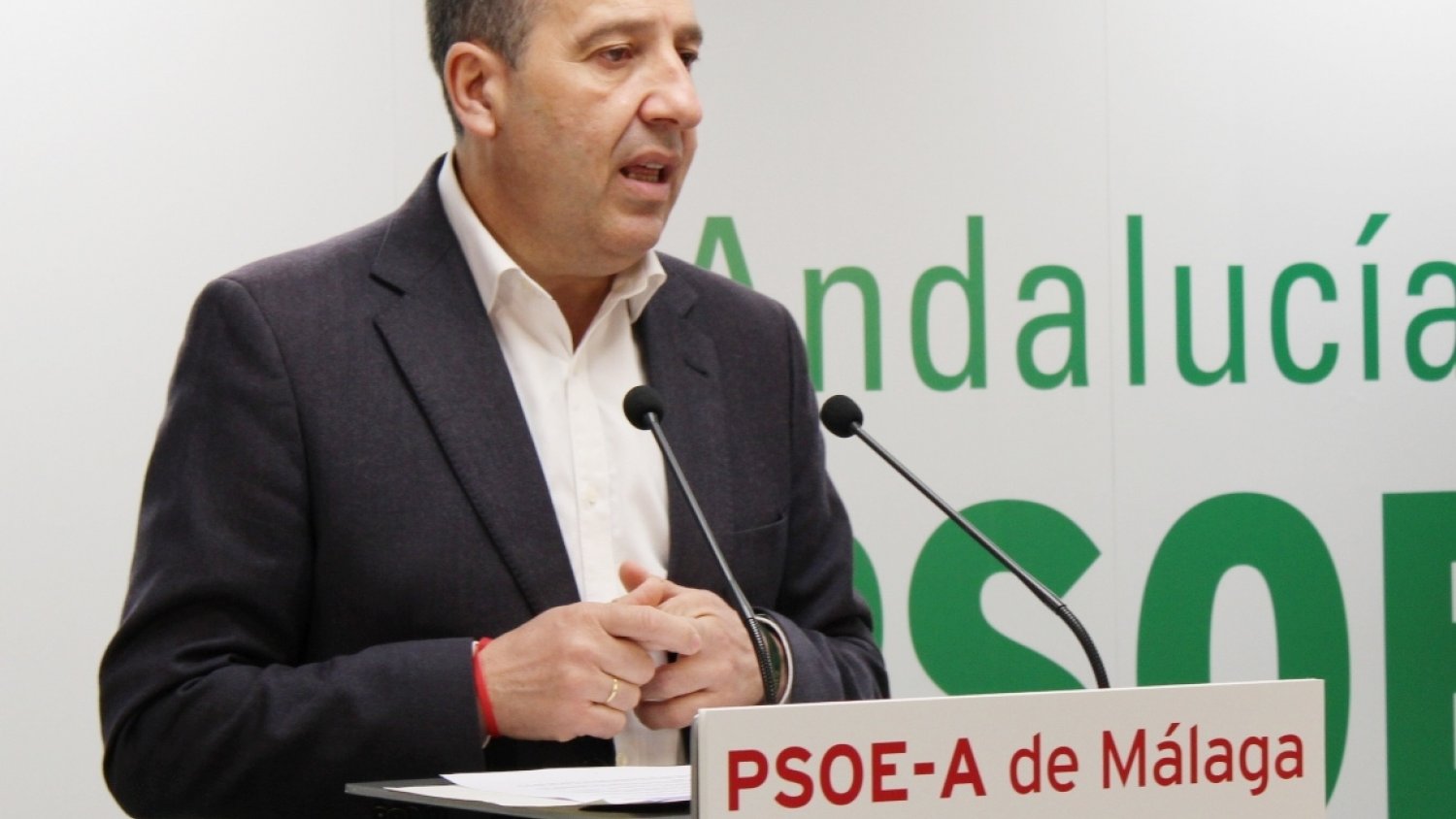 El secretario general del PSOE de Málaga exige a Francisco Salado que abandone el partidismo