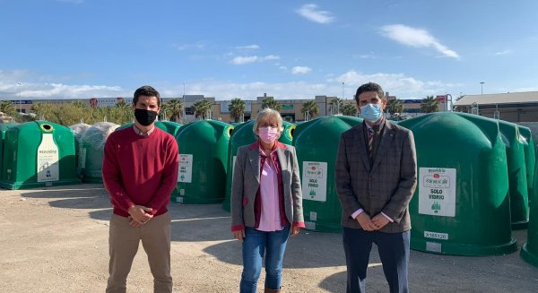 El Ayuntamiento y Ecovidrio incrementan en 503 unidades el parque de contenedores de vidrio de Málaga
