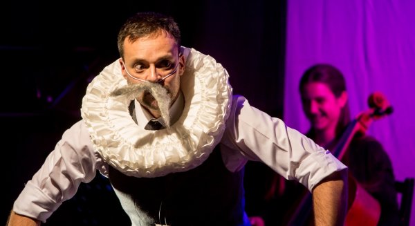 El Auditorio de Torremolinos presenta el sábado 13 la obra ‘Hambre’ de la compañía La Líquida