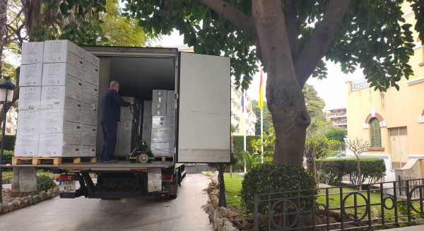La Subdelegación del Gobierno distribuye 436.000 mascarillas a los ayuntamientos de Málaga