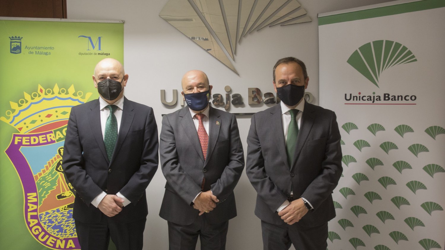 Unicaja apoya de forma financiera a la Federación de Peñas para respaldar su actividad en la pandemia