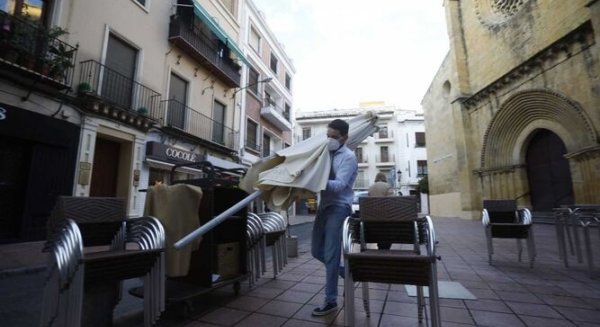 Málaga registra cuatro fallecidos y 71 nuevos casos en la última jornada