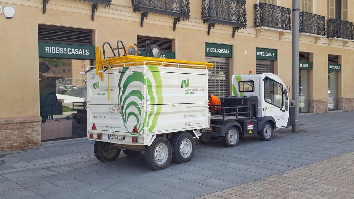 Urbanismo adjudica el nuevo plan de conservación viaria de Málaga con 8 millones de euros