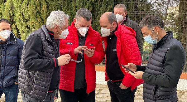 El Ayuntamiento de Antequera y La Vuelta trabajan en los preparativos de la salida de la undécima etapa