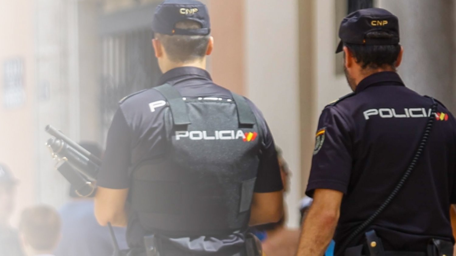 La Policía Nacional detiene en Estepona a ocho jóvenes por la comisión de más de una veintena de robos con fuerza