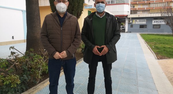 Finalizan las obras de remodelación de solería en calle Babor de Torre del Mar