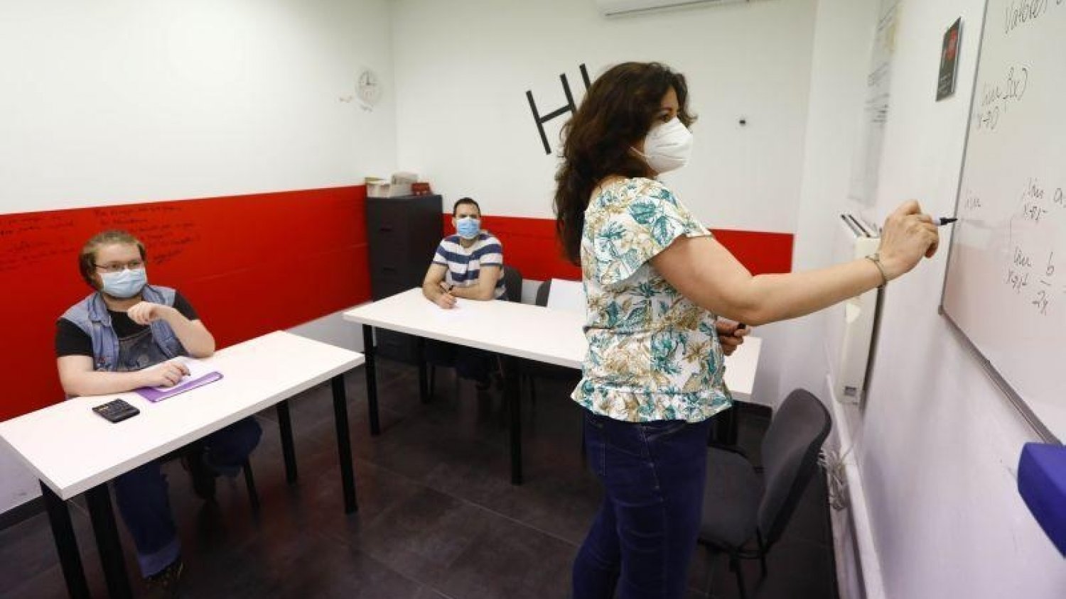 PSOE de Pizarra solicita al ayuntamiento instalar filtros HEPA en centros escolares para prevenir contagios