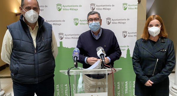 Salen a licitación las obras de mejora del camino de Cabrillas y el Mercado de Minoristas en Vélez-Málaga