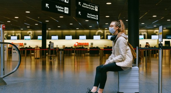 El pasaporte vacunal no estará disponible en Andalucía para Semana Santa