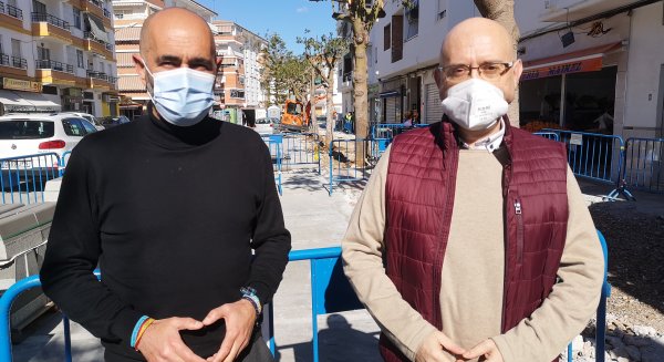 Comienzan los trabajos de renovación del acerado de la calle Miguel Hernández de Torre del Mar
