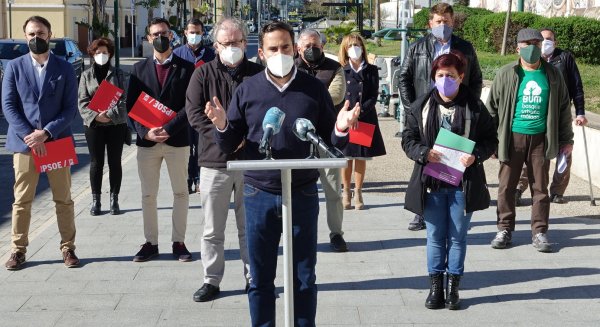 PSOE e IU piden al Ayuntamiento un plan de movilidad para no saturar el entorno del Parque de Repsol