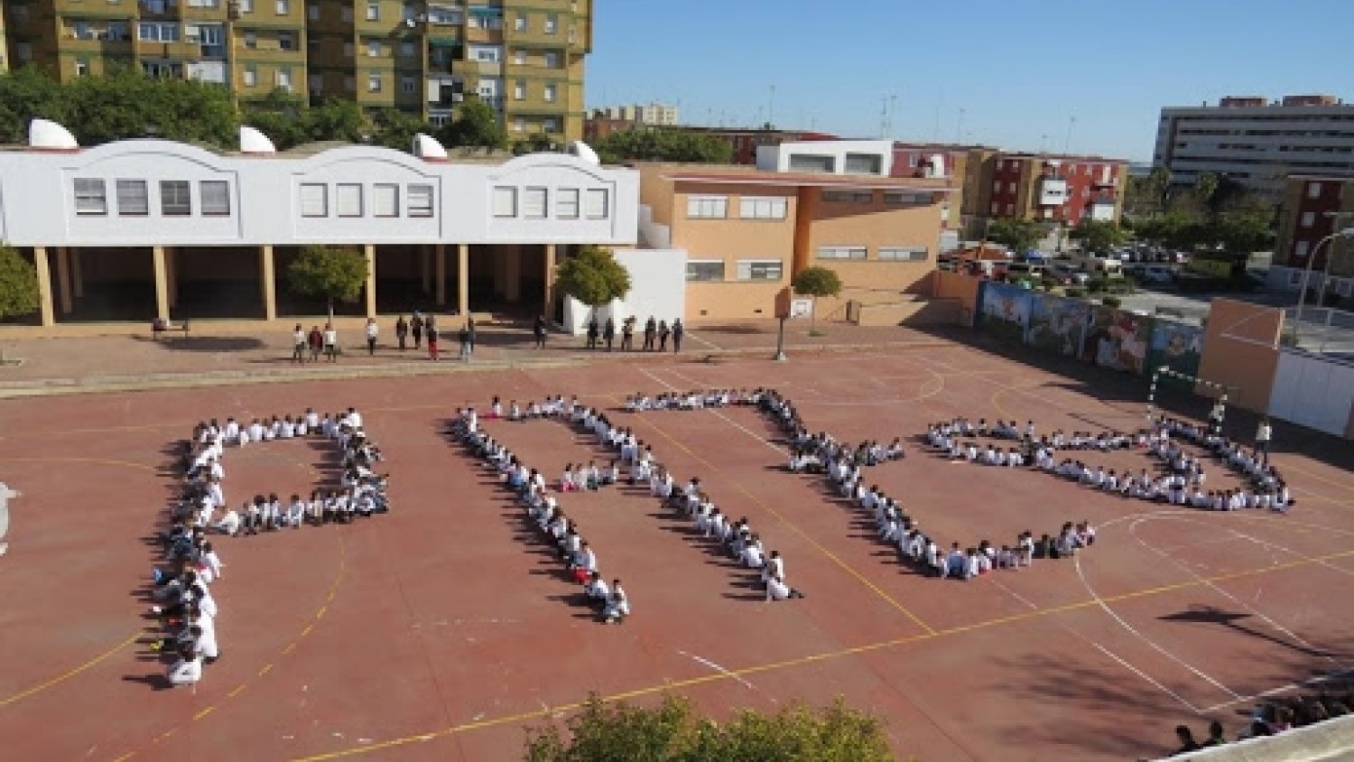Ahumada pide a la Junta garantizar el curso escolar al alumnado en el CEIP Tartessos en Málaga
