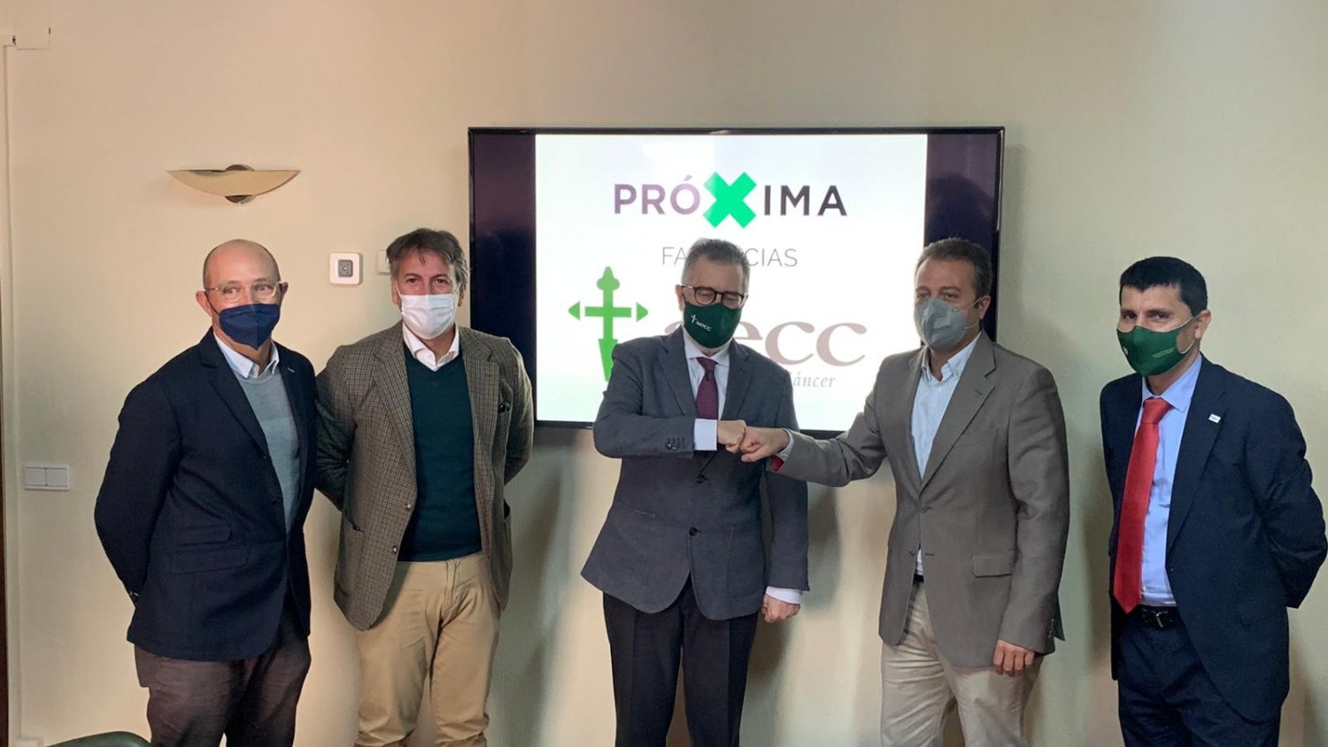 AECC Málaga y Próxima Farmacias firman un acuerdo de colaboración para la prevención del cáncer