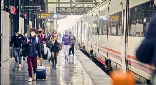 Málaga capital tiene una tasa de 373 por cada 100 mil y sale del cierre perimetral este sábado