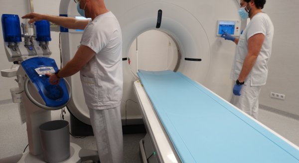 El Hospital Costa del Sol incorpora un nuevo escáner y un equipo de radiología de última generación