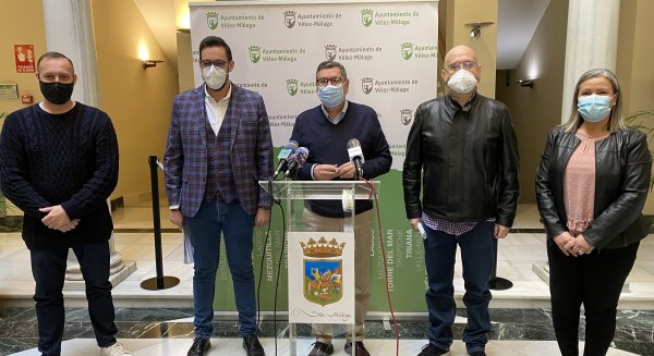 El Ayuntamiento de Vélez-Málaga ofrece ayudas directas al comercio y la hostelería local