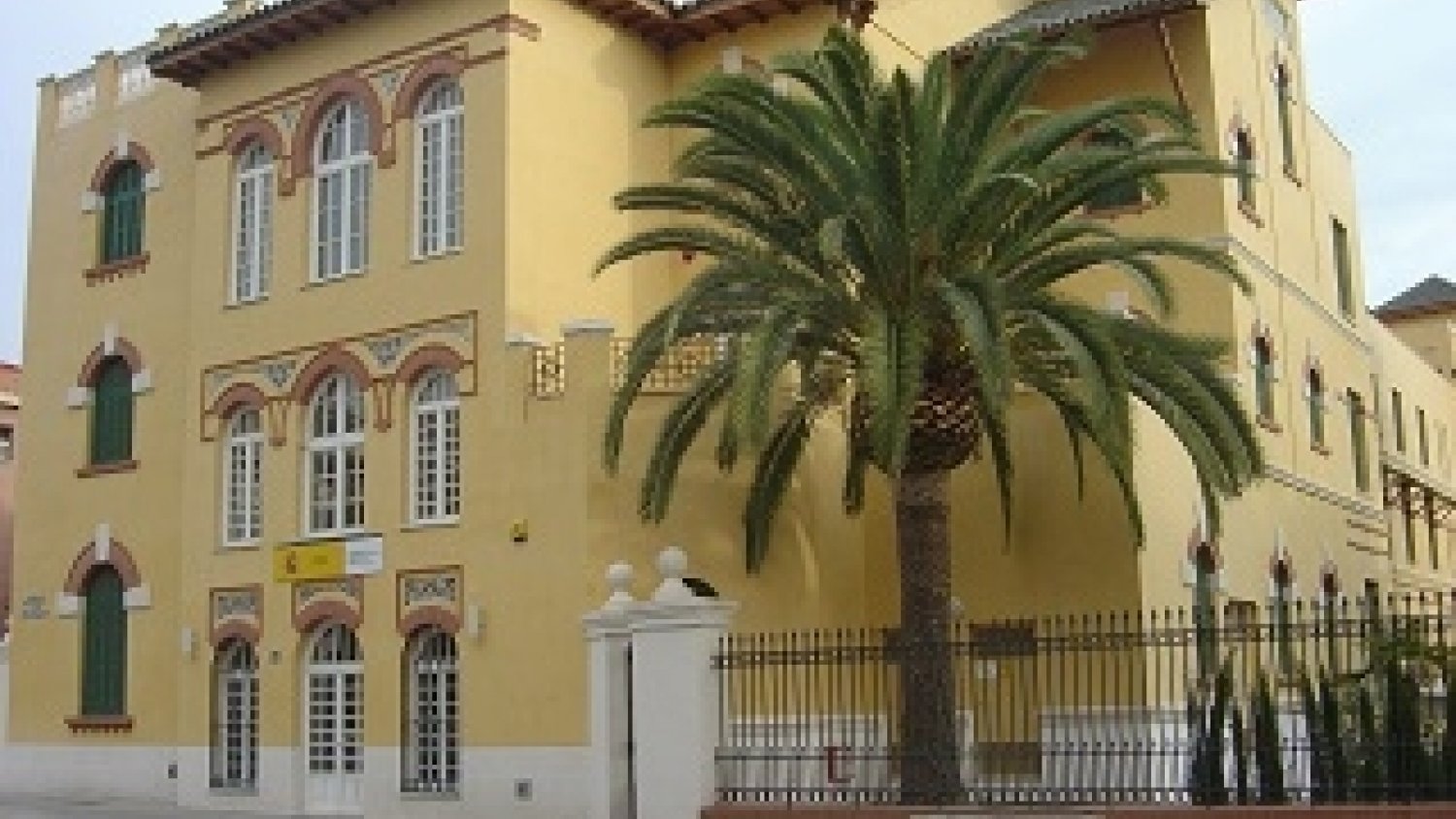 Málaga gestiona 2.540 tramitaciones de homologación de estudios extranjeros en 2020
