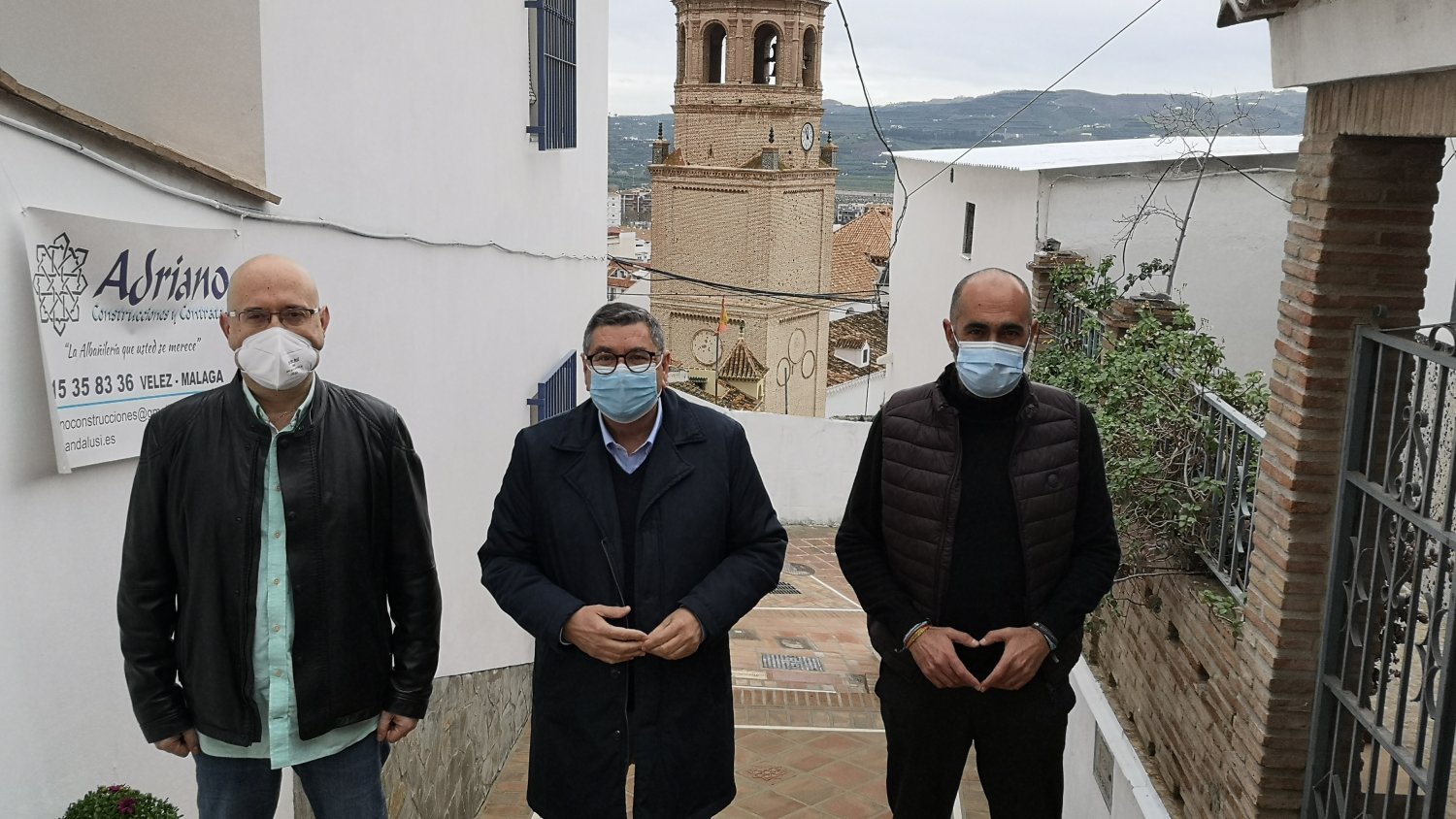Finalizan las obras de remodelación integral en calle Almudena de Vélez-Málaga