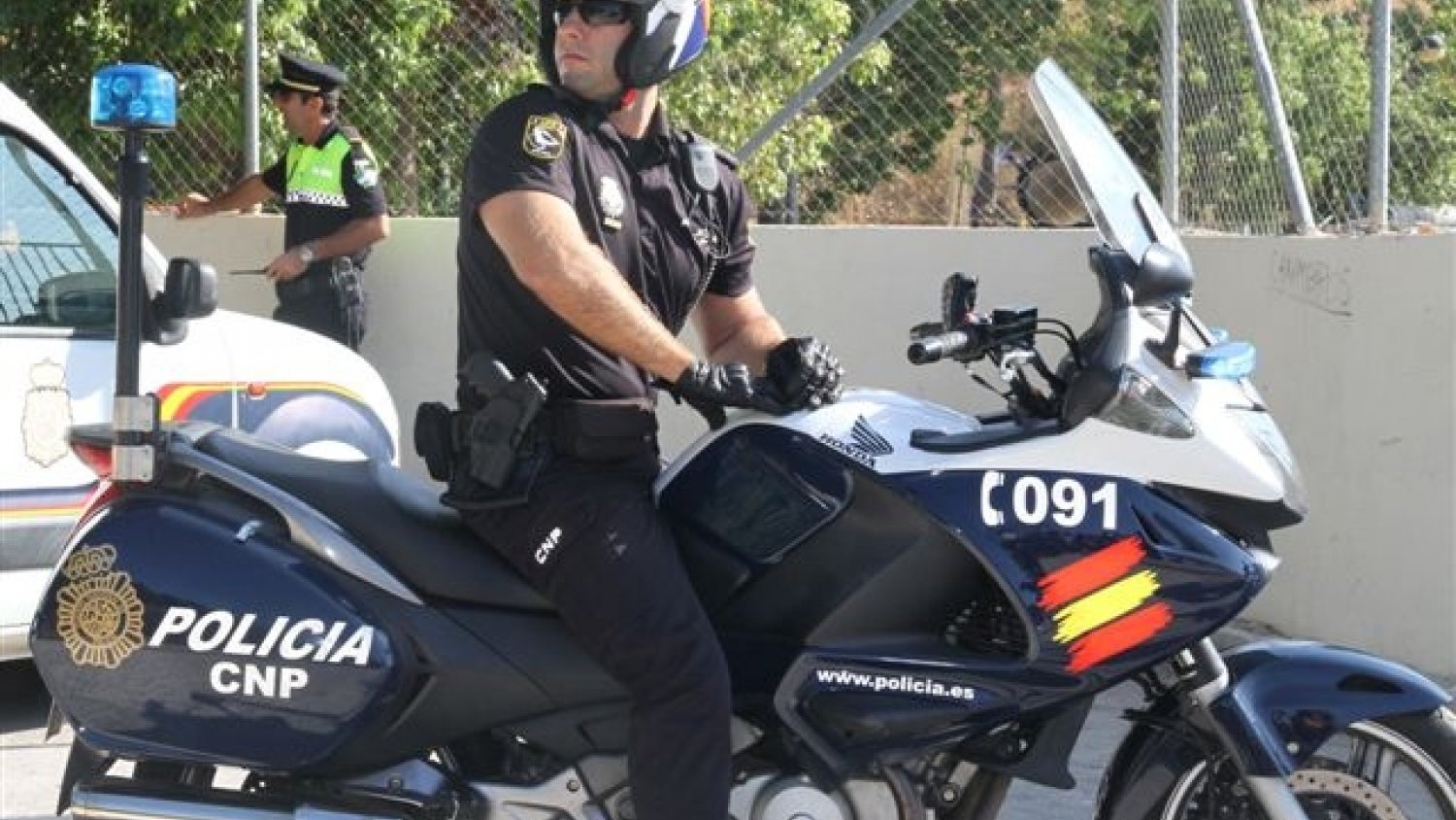 La Policía Nacional detiene a un residente en Benalmádena por ocho robos con fuerza en comercios