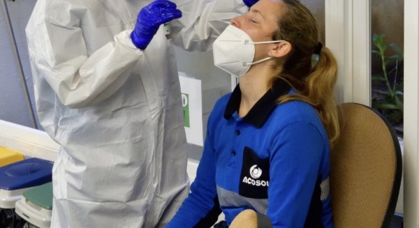 Acosol vuelve a realizar tests rápidos a sus trabajadores dentro de su protocolo preventivo