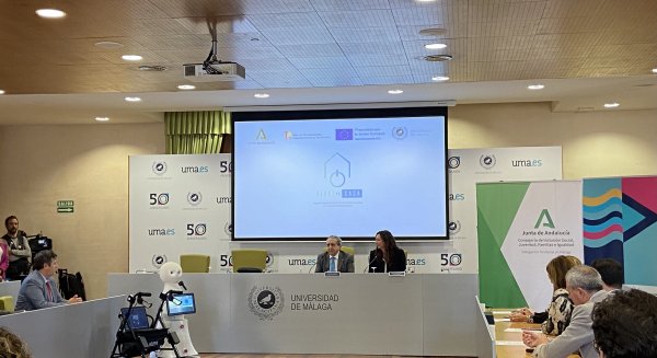La UMA e Igualdad presentan el plan 'Más cerca' sobre innovación de cuidados domiciliarios
