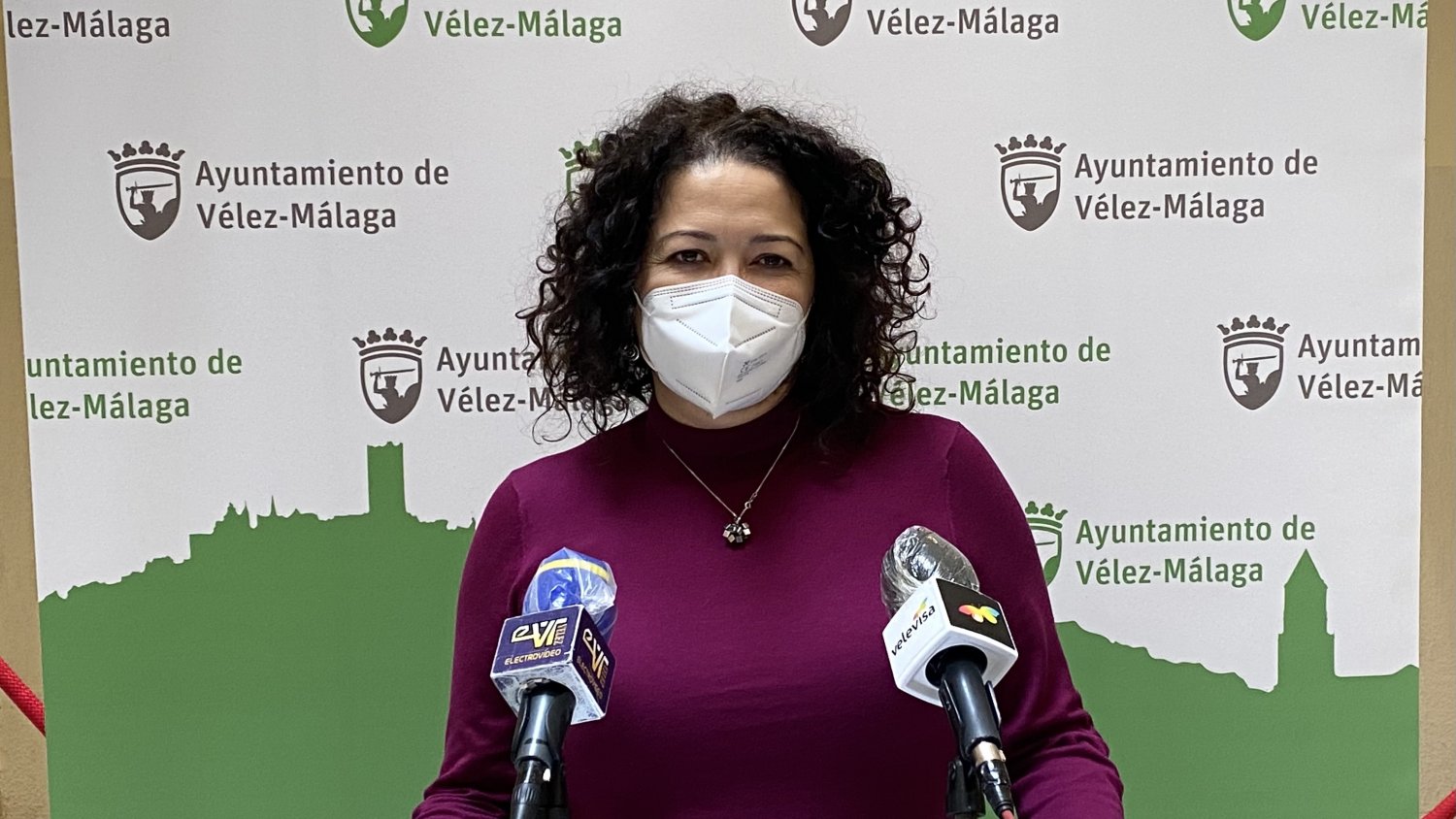 Vélez-Málaga refuerza la atención personalizada para facilitar el servicio al ciudadano
