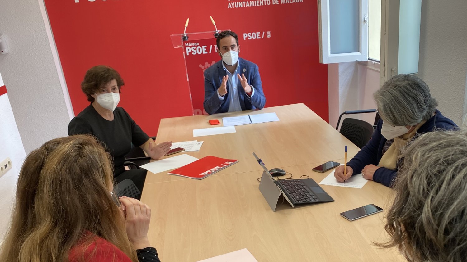 PSOE Málaga pide a la Junta y al Ayuntamiento ayudas extraordinarias para hacer frente a la crisis