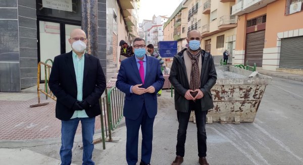 Infraestructuras informa sobre el inicio de las obras de saneamiento en calle Huerto Carrión de Vélez-Málaga