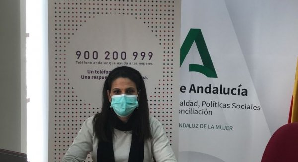 El teléfono de la Mujer estrena nueva imagen tras un año con un 32% más de llamadas en Málaga
