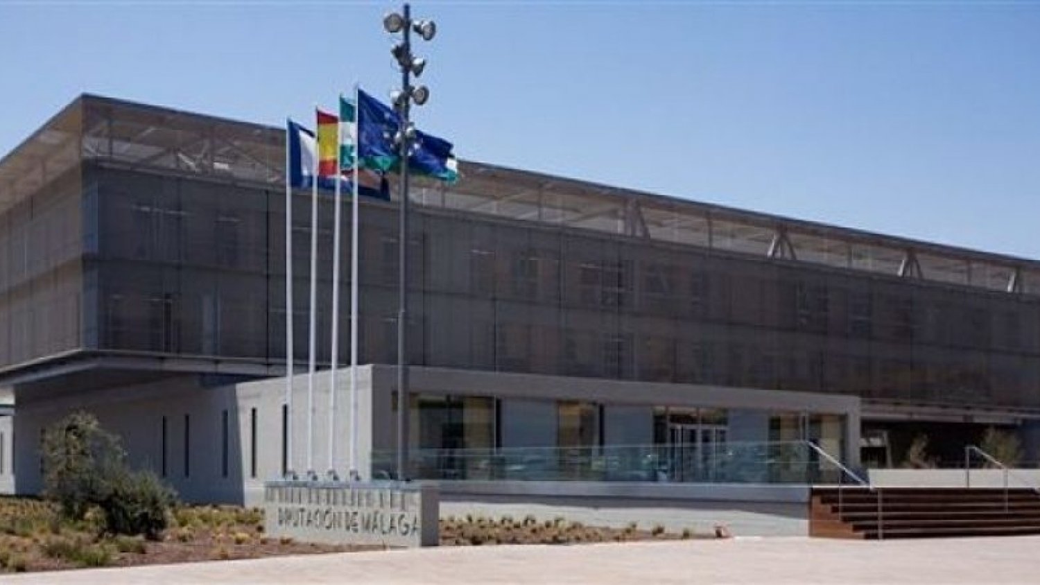 IU y Podemos Málaga piden a la Junta crear un fondo de 1.000 millones para rescatar Pymes y autónomos