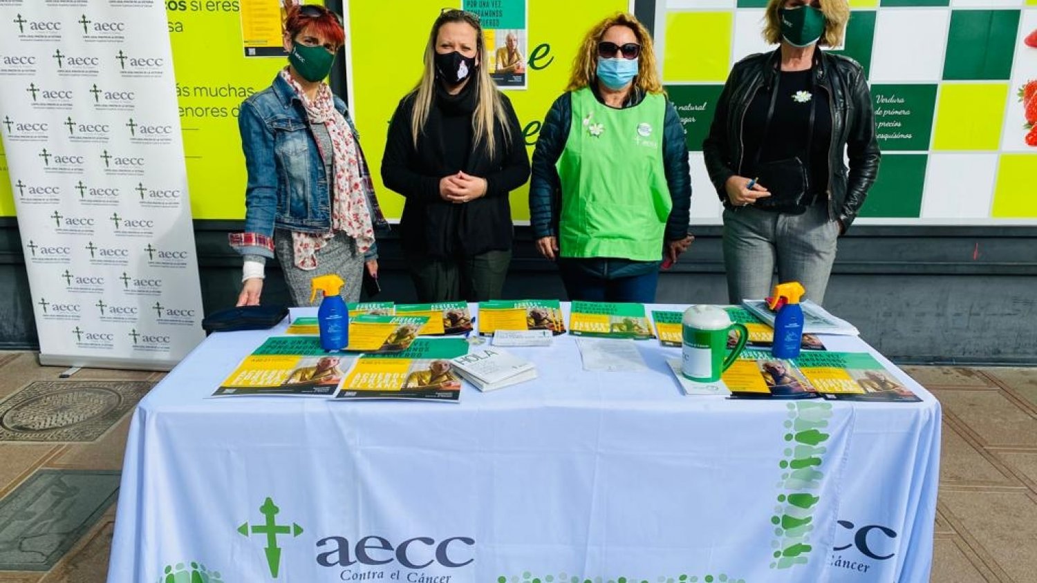 Bienestar Social de Rincón de la Victoria participa en la campaña de la AECC contra el Cáncer