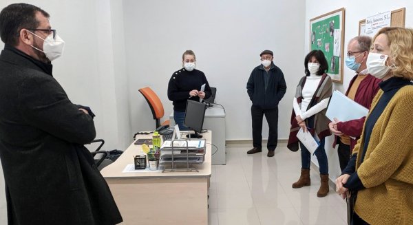 El Teniente de Alcalde de Antequera visita “Engloba” y “Málaga Acoge” en sus nuevas ubicaciones
