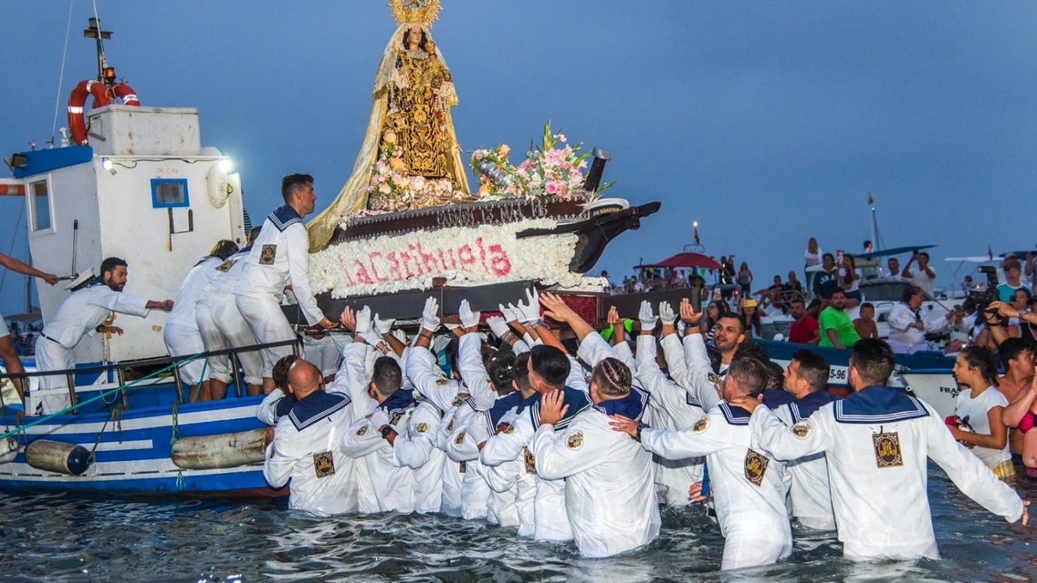 Torremolinos tramita que las Fiestas de El Carmen de la Carihuela se declaren de interés turístico andaluz