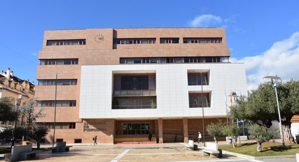 Fuengirola impulsa la formación de los comerciantes para que puedan mejorar el volumen de ventas online