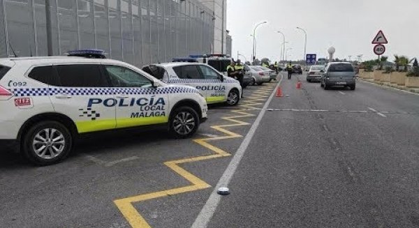 La policía nacional desmantela dos puntos de venta de cocaína en Churriana
