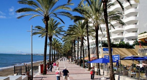 Marbella, Estepona, Manilva, Alhaurín de la Torre y Mollina cierran la actividad no esencial desde el miércoles