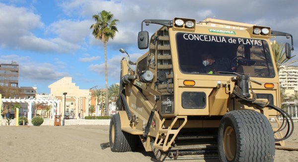 El Ayuntamiento de Fuengirola retira más de 200 toneladas de residuos tras el temporal Filomena