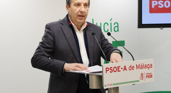 PSOE denuncia el colapso de centros sanitarios como el de El Palo en la capital por falta de medidas