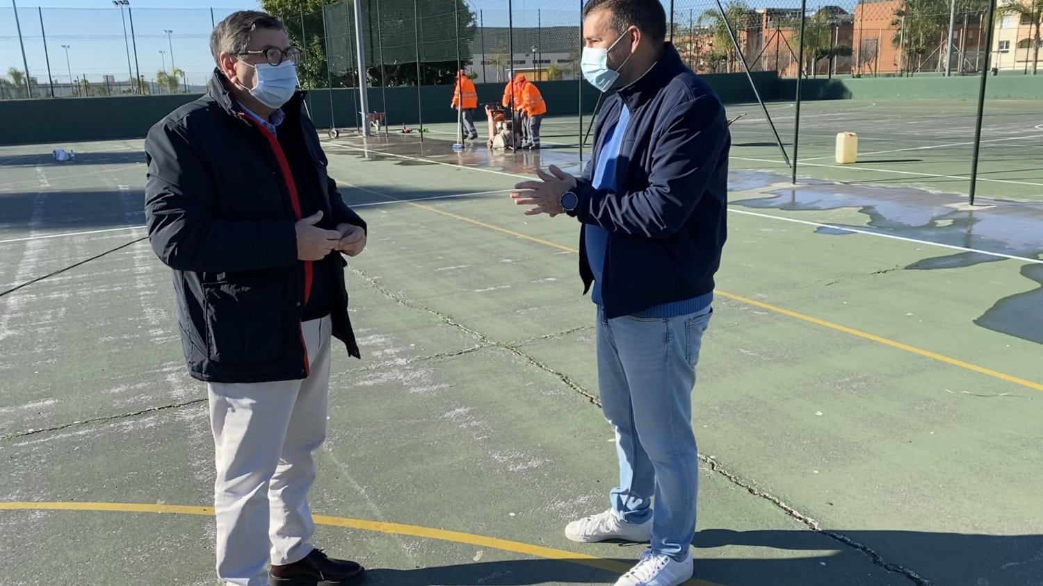 Deportes de Vélez-Málaga avanza en las mejoras de las pistas del Fernando Ruiz Hierro