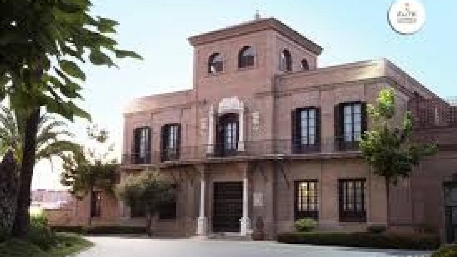 El Colegio de Médicos de Málaga considera necesario endurecer las medidas tras las vacaciones de Navidad