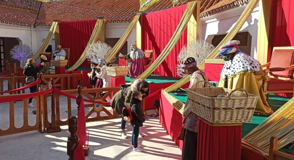 Los Reyes Magos de Oriente reciben a los niños y niñas de Torremolinos en el antiguo Ayuntamiento