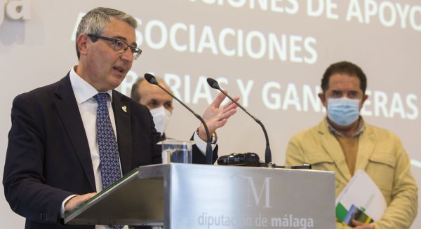 Diputación concede 377.000 euros en ayudas a asociaciones agrarias y ganaderas