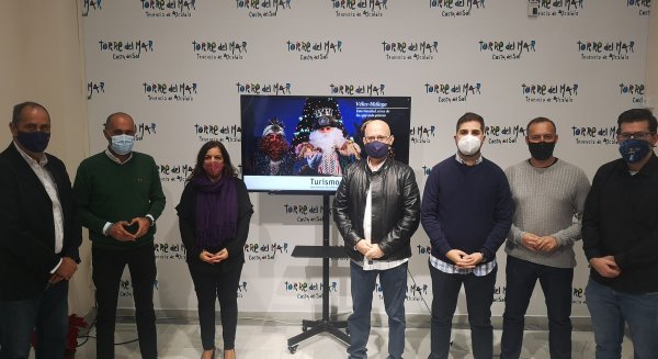 'Cerca de los que más quieres' es la nueva campaña navideña de Turismo de Vélez-Málaga