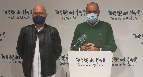 Plan de renovación e instalación de señales de tráfico y bandas reductoras de velocidad en Vélez-Málaga