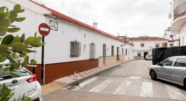 El Ayuntamiento de Estepona adjudica las obras de la plaza pública en el centro de Cancelada