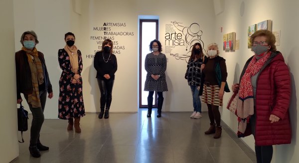 El Ayuntamiento de Vélez-Málaga persiste en ser 'Ciudad Cultural'  con la exposición 'Artemisia'