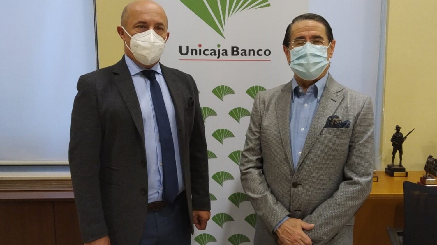 Unicaja Banco apoya un año más a los más de mil empresarios de Ronda y Campillos integrados en Apymer